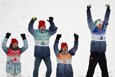 Нечаянная радость: первая медаль России в прыжках с трамплина за 54 года